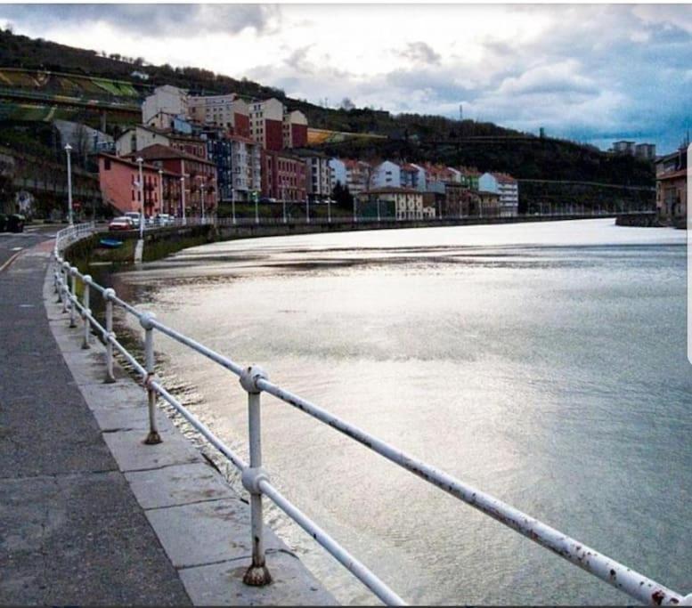 Vt En La Ribera De Bilbao Lägenhet Exteriör bild